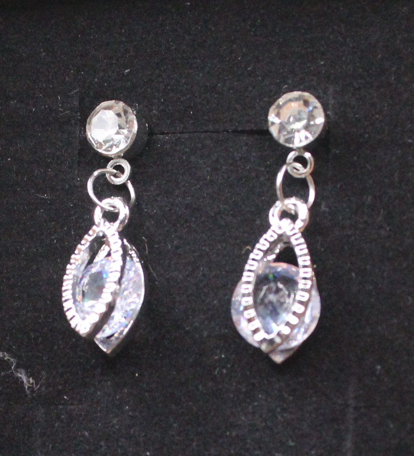 Cubic zircon earring silver