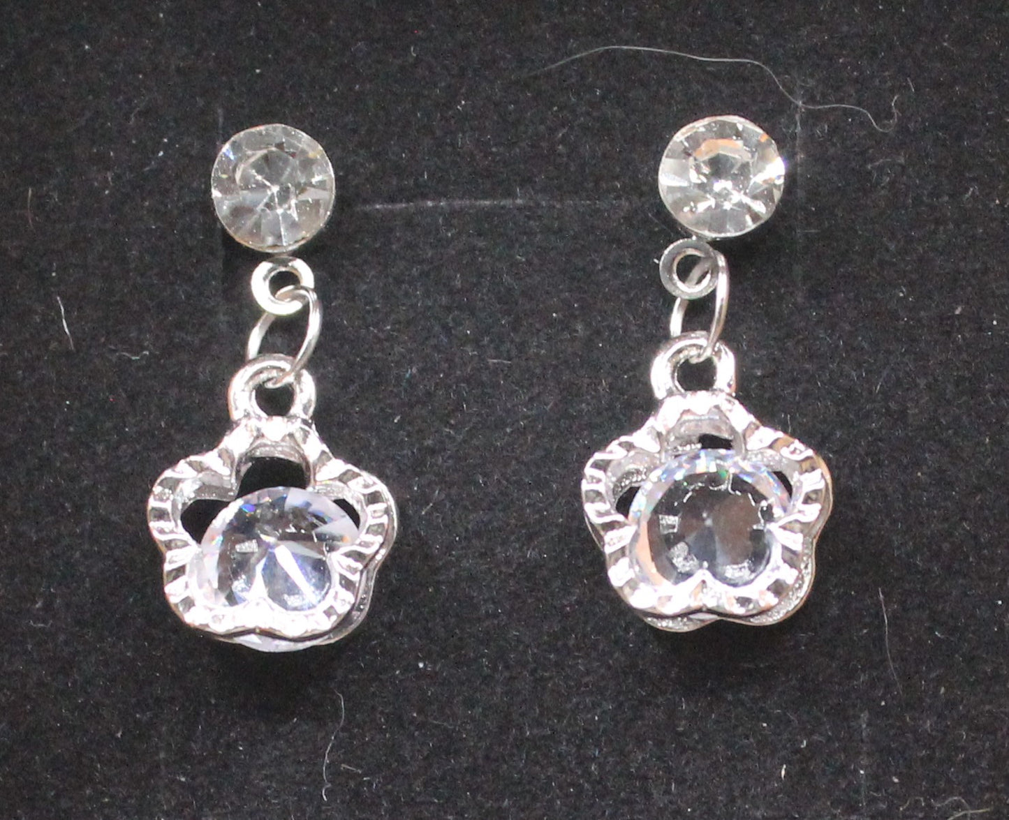 Cubic zircon earring silver