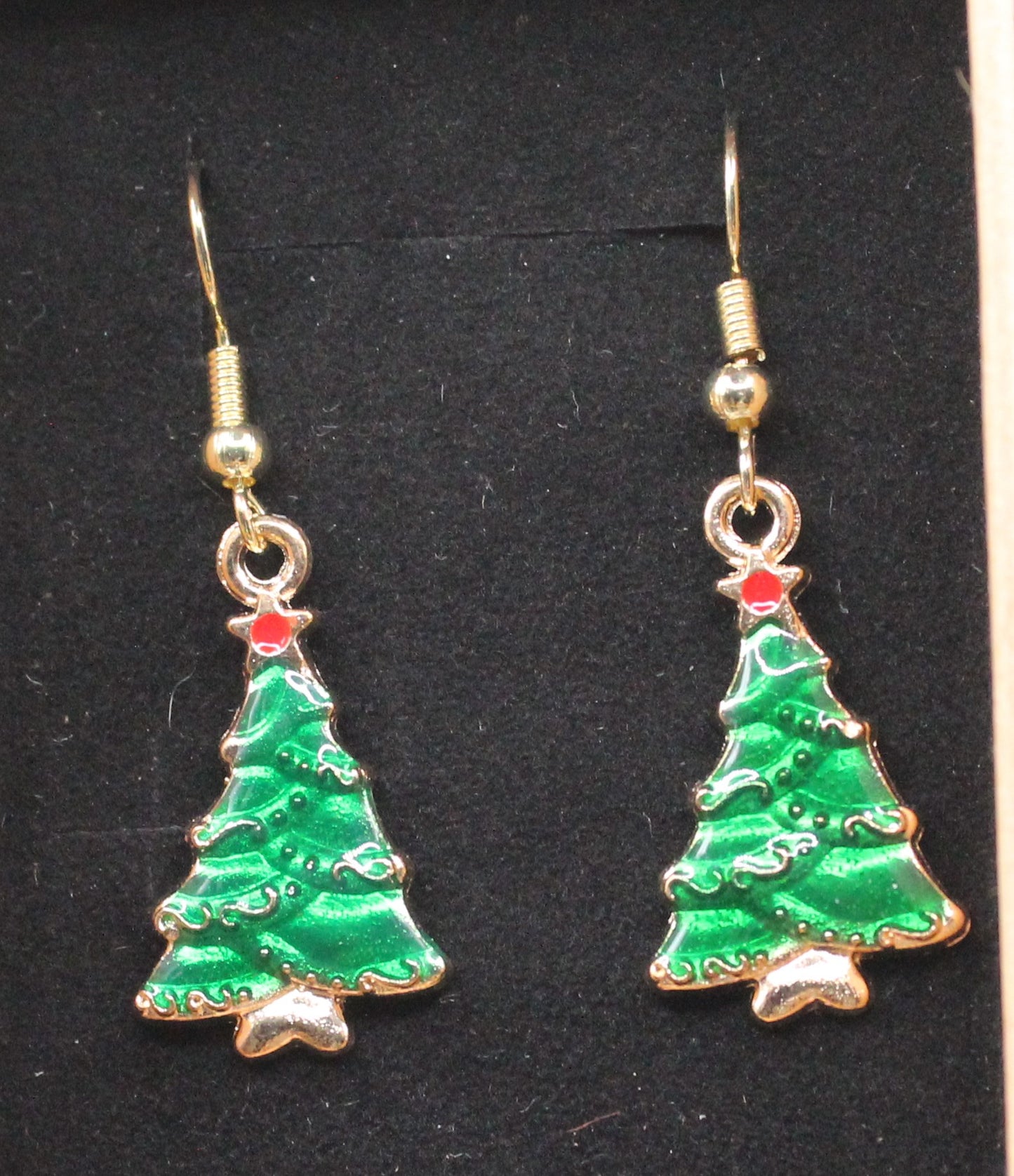 Christmas charm earring