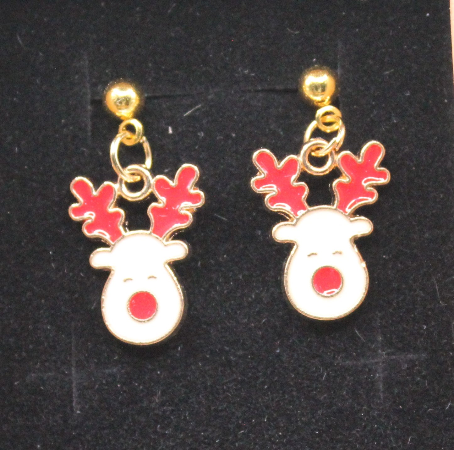 Christmas charm earring