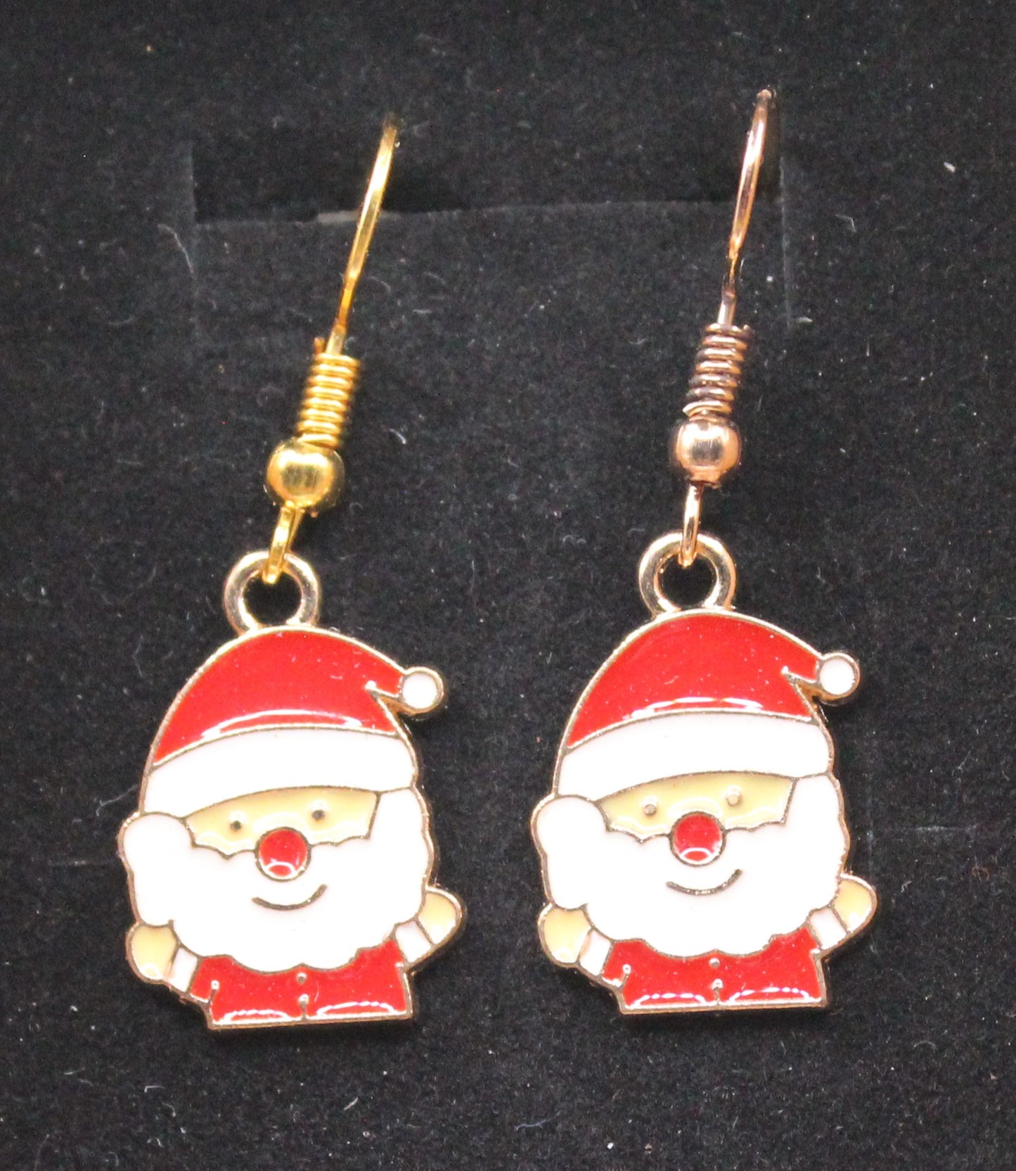 Christmas charm earring